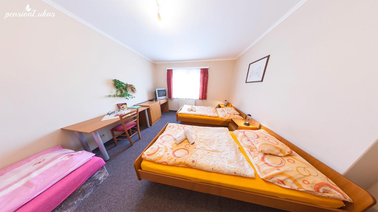Pension Lukas Karlsbad Exterior foto